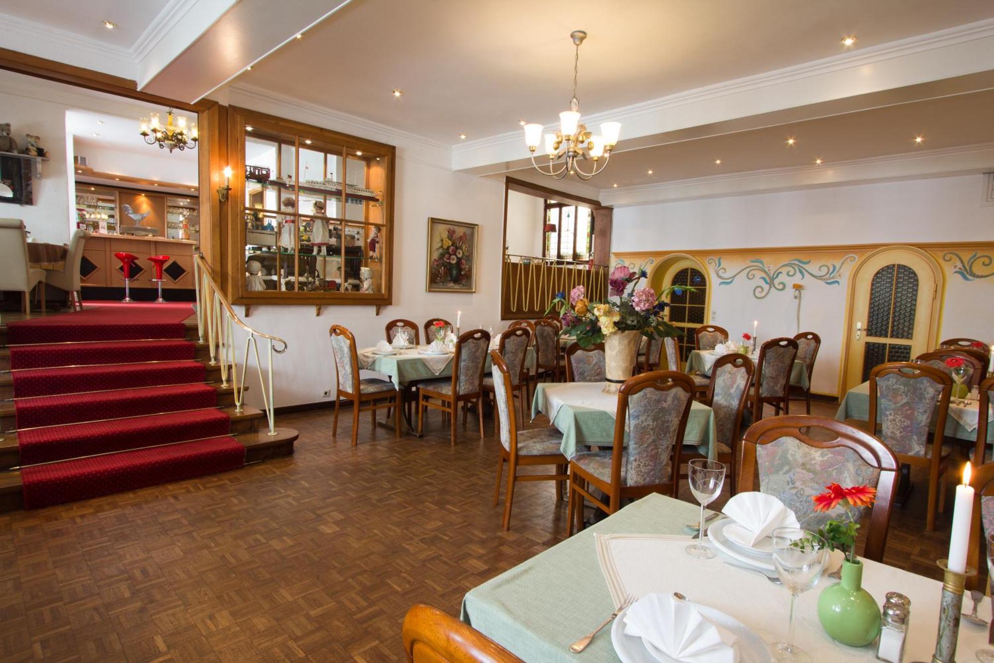 City Hotel Hunsruecker Hof Бопард Екстериор снимка